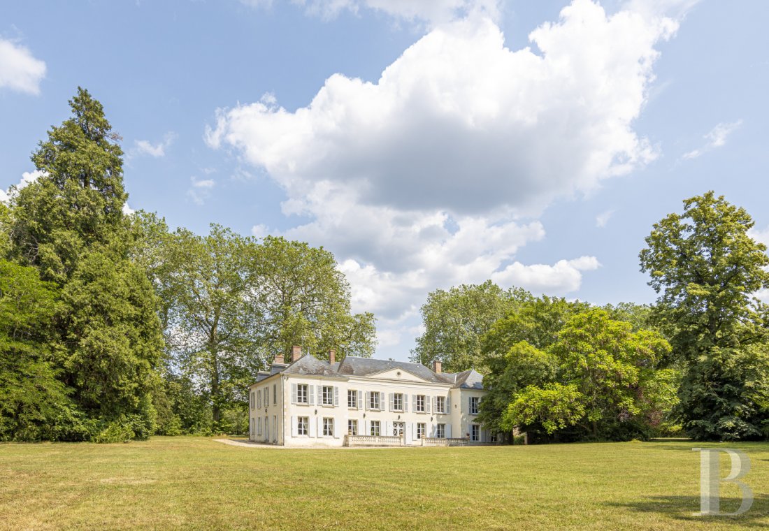 Au sud du Loiret, à Bonny-sur-Loire, un château d’inspiration Directoire entouré de bois - photo  n°41